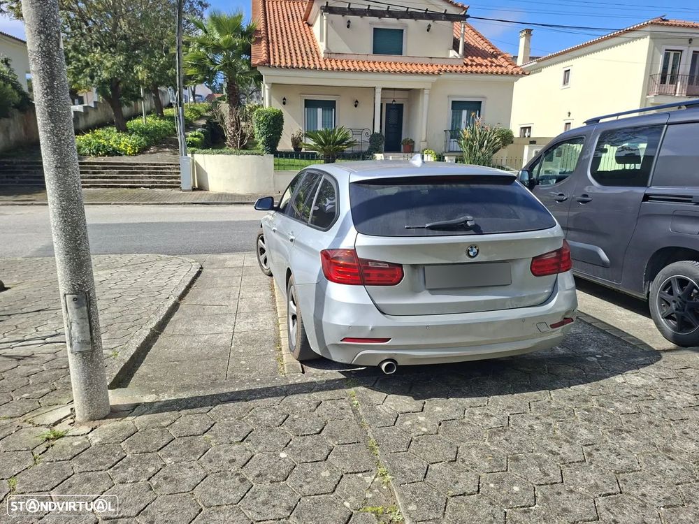 BMW 320 d Efficient Dynamics Edition - 4