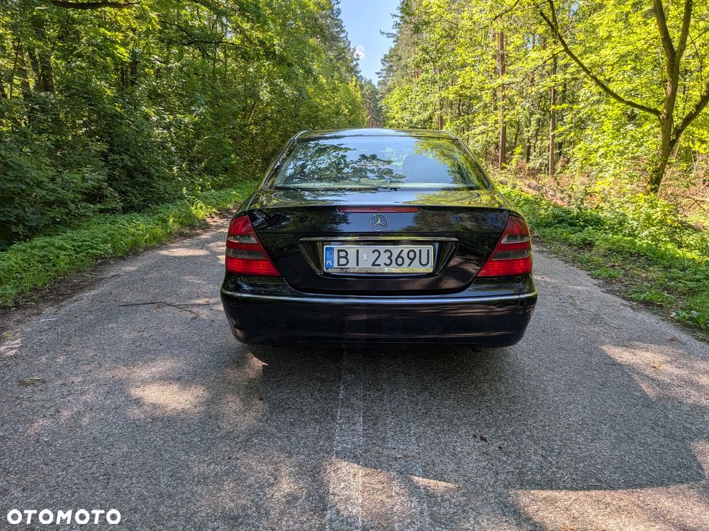 Mercedes-Benz Klasa E - 22