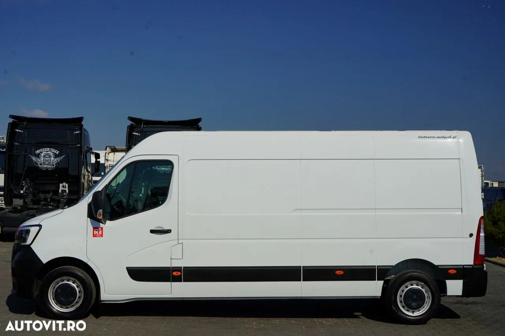 Renault MASTER / BLASZAK /  L3H2 / PANEL / 2023 R / IMPORTAT - 7