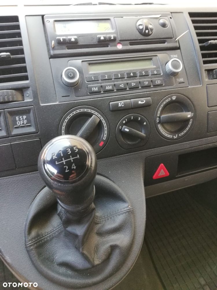 Volkswagen Transporter - 9