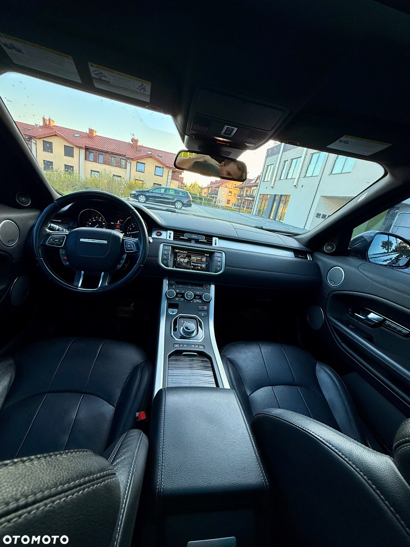 Land Rover Range Rover Evoque - 8