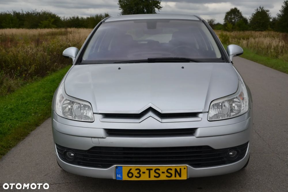 Citroën C4 1.6 16V Confort - 34