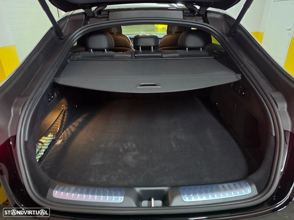 Mercedes-Benz GLC 300 - 13