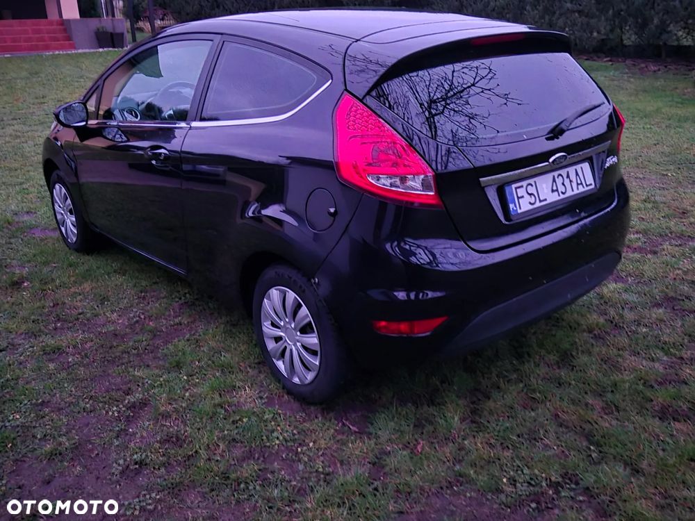 Ford Fiesta 1.6 TDCi DPF Trend - 3