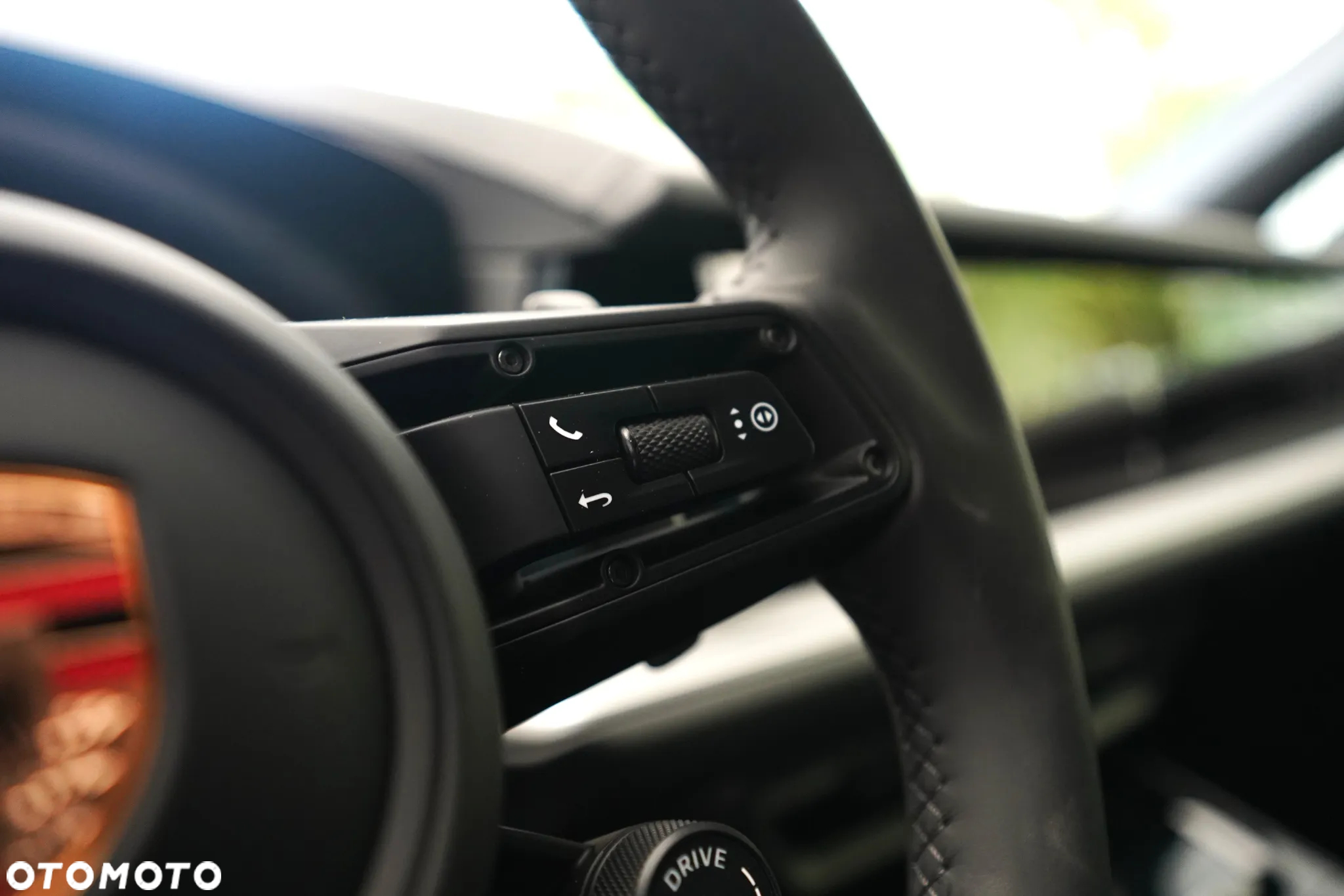 Porsche Cayenne Standard - 16