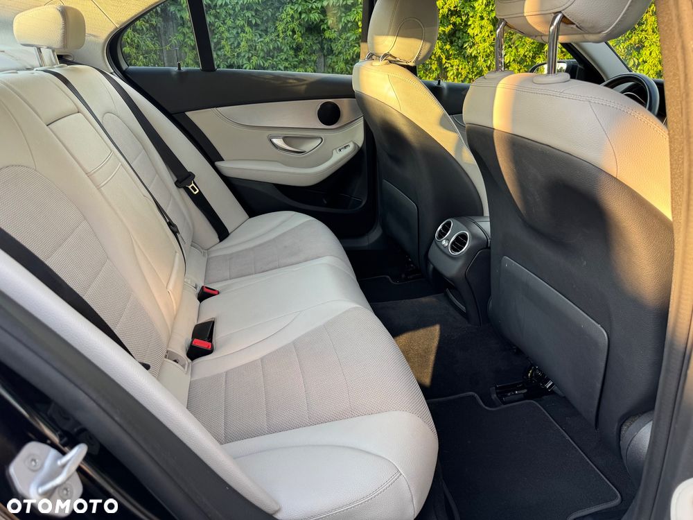 Mercedes-Benz Klasa C 200 (BlueTEC) d Avantgarde - 10