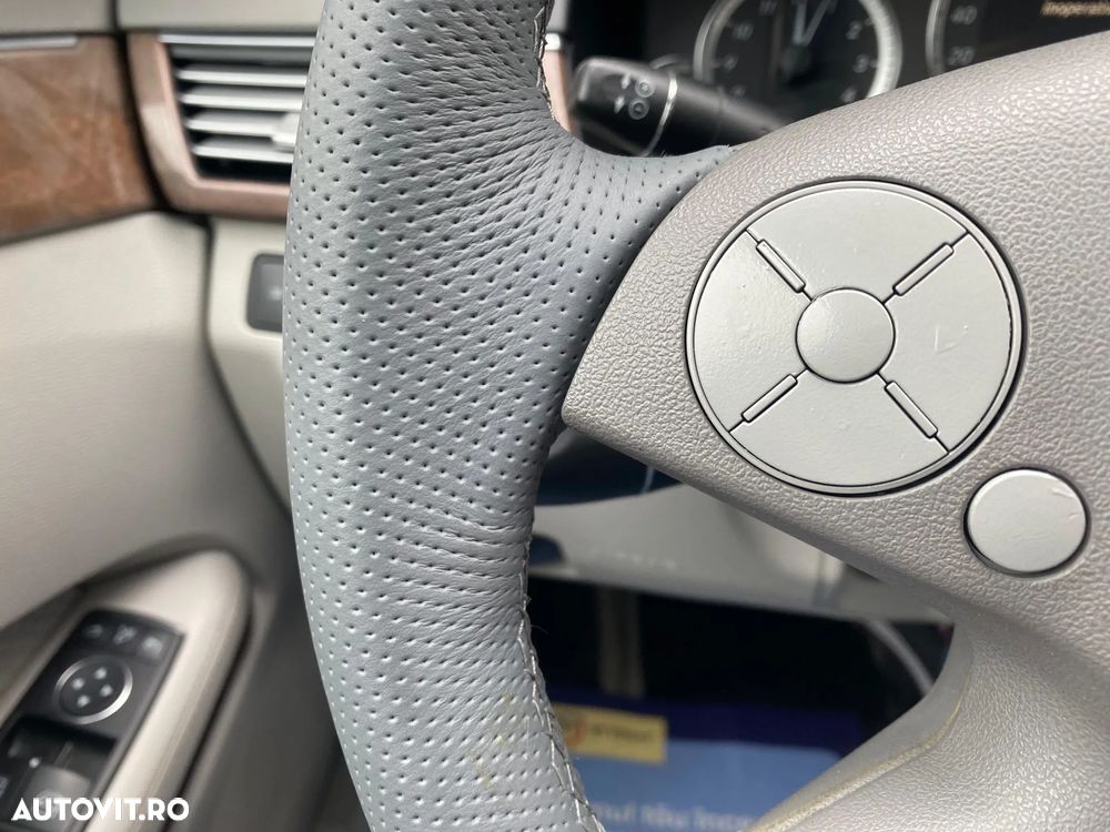 Mercedes-Benz E - 20