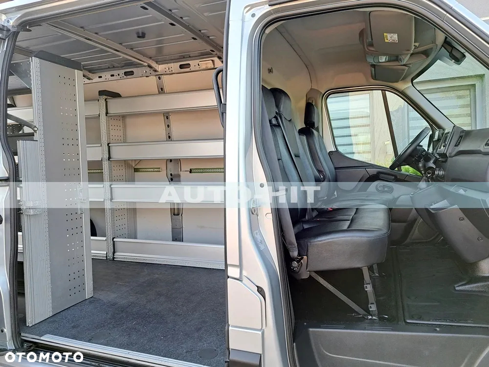 Renault Master - 25