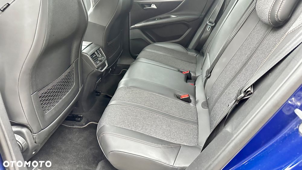 Peugeot 3008 2.0 HDi Premium - 16