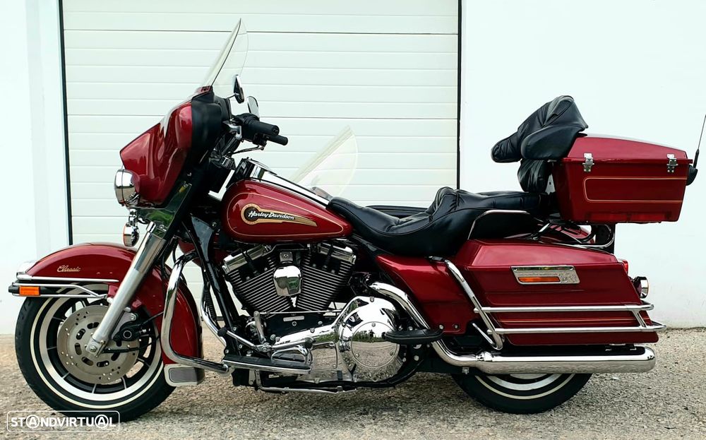 Harley-Davidson Electra Glide FLHTC - 2