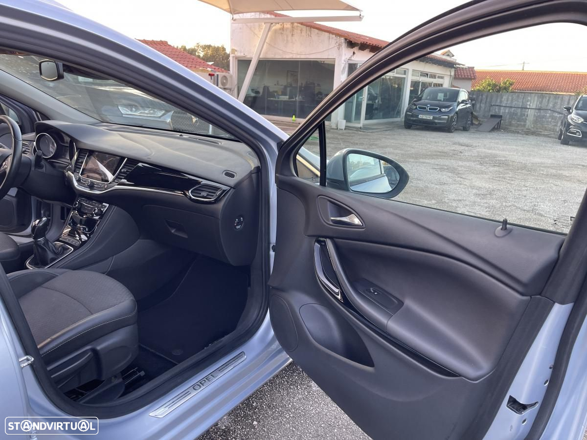 Opel Astra Sports Tourer 1.6 CDTi Cosmo S/S - 23