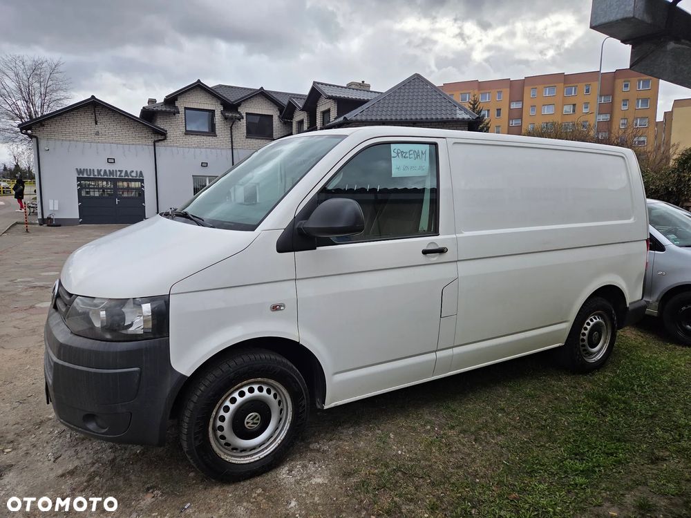Volkswagen TRANSPORTER T5 - 12