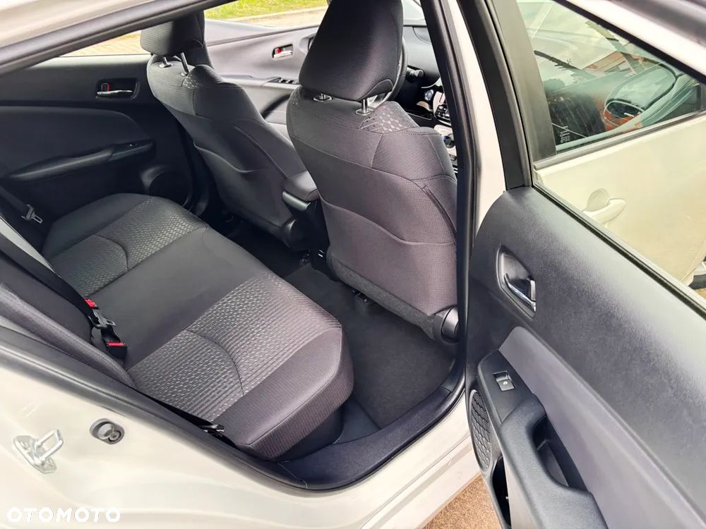 Toyota Prius - 16
