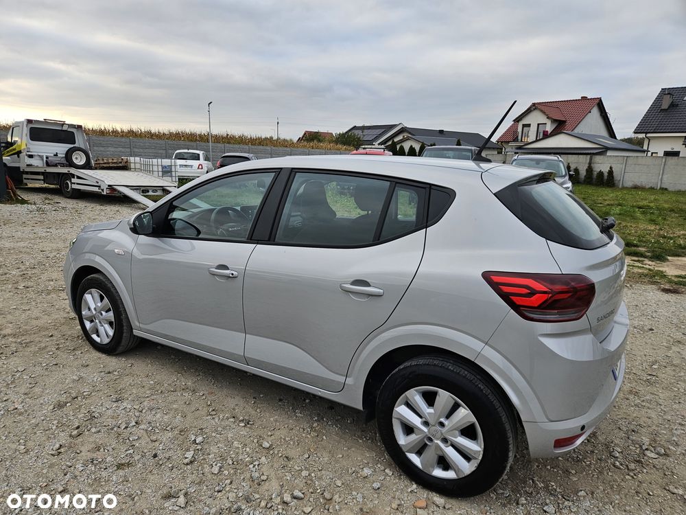 Dacia Sandero - 37