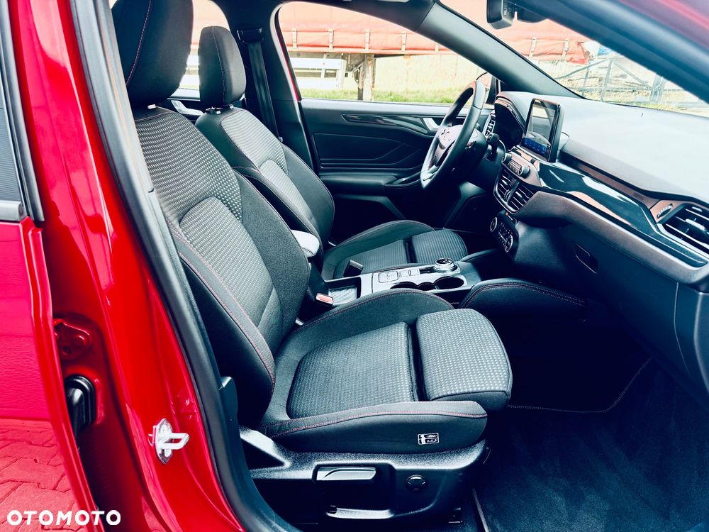 Ford Focus 1.5 EcoBoost STart-Stopp-System ST-LINE - 8