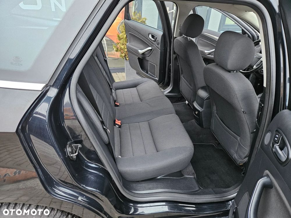 Ford Mondeo 2.0 TDCi Titanium S - 19