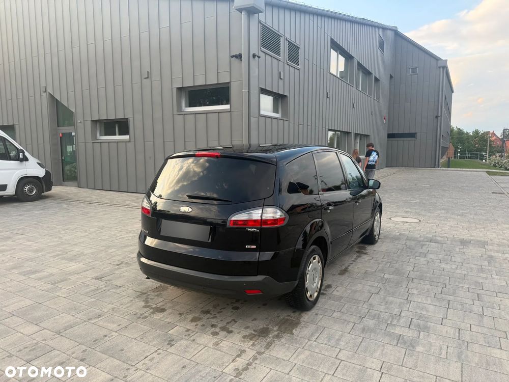 Ford S-Max - 3