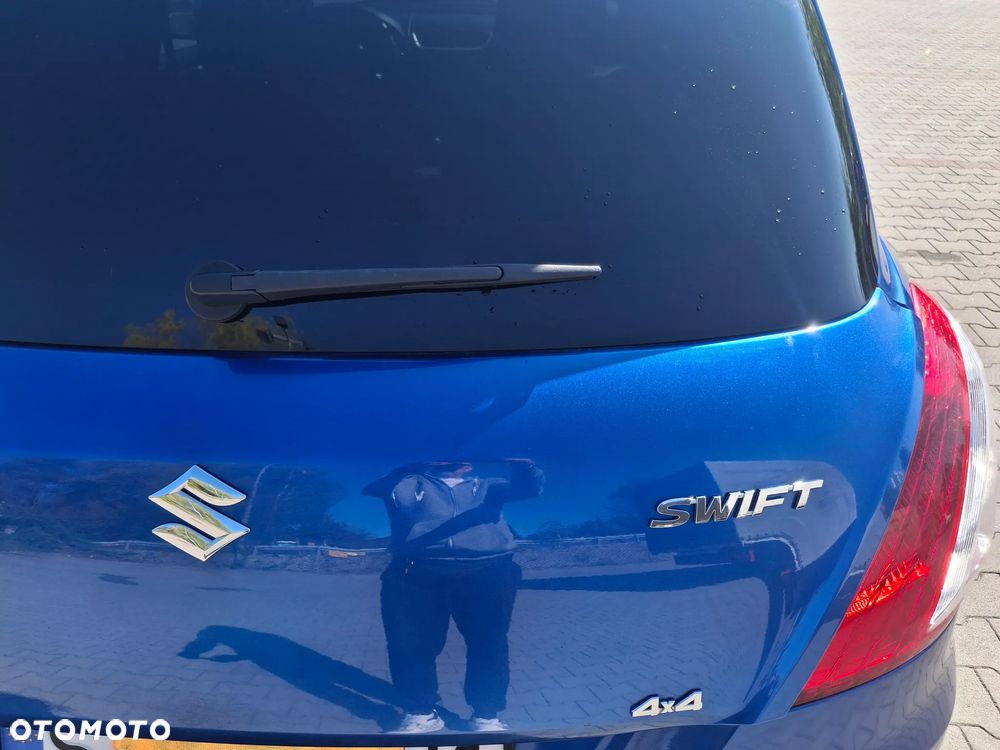Suzuki Swift 1.2 4x4 Club - 14