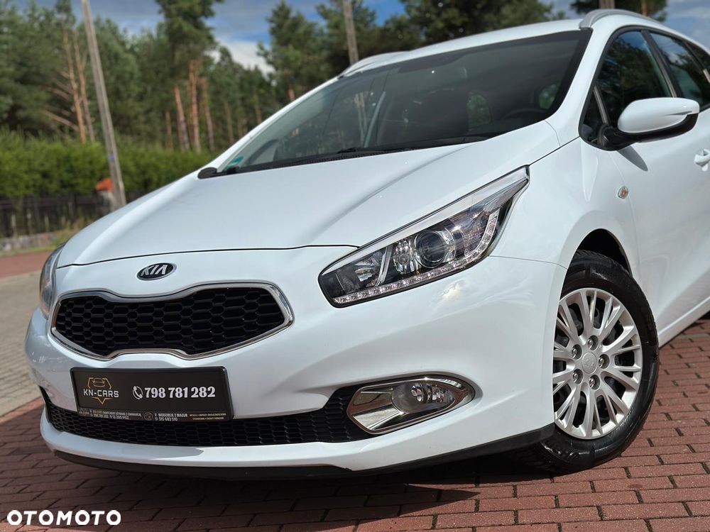 Kia Ceed 1.6 GDI Business Line - 3