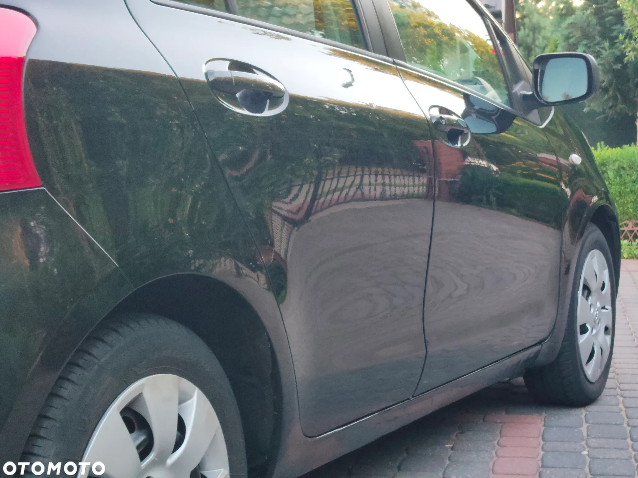 Toyota Yaris 1.3 Sol - 8
