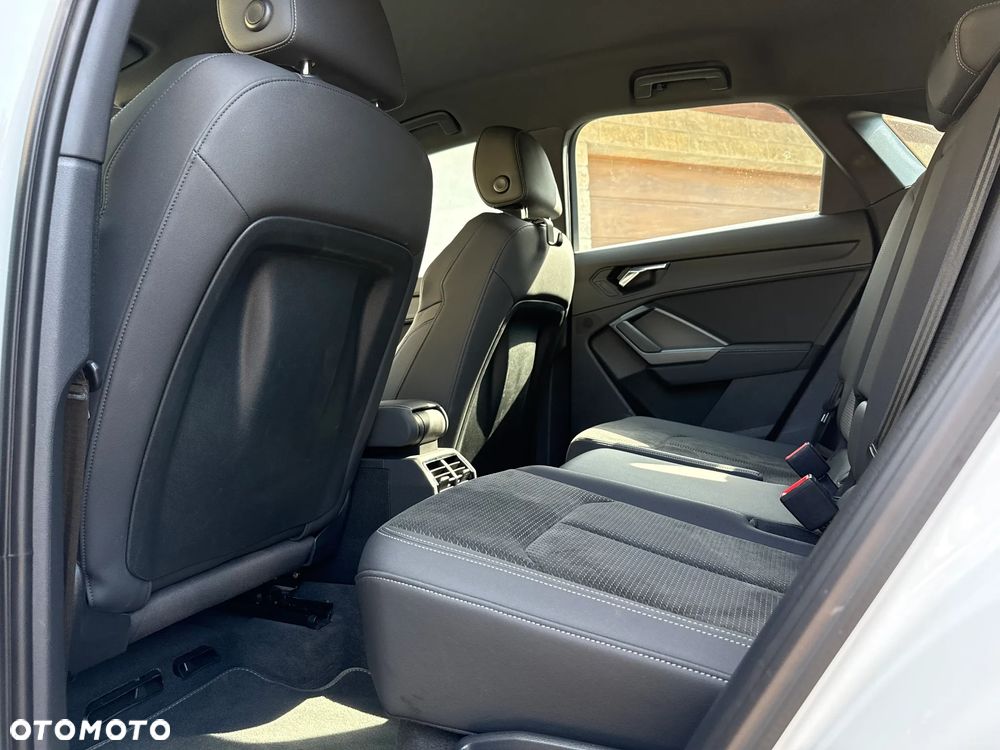 Audi Q3 Sportback 40 TDI quattro S tronic S line - 31