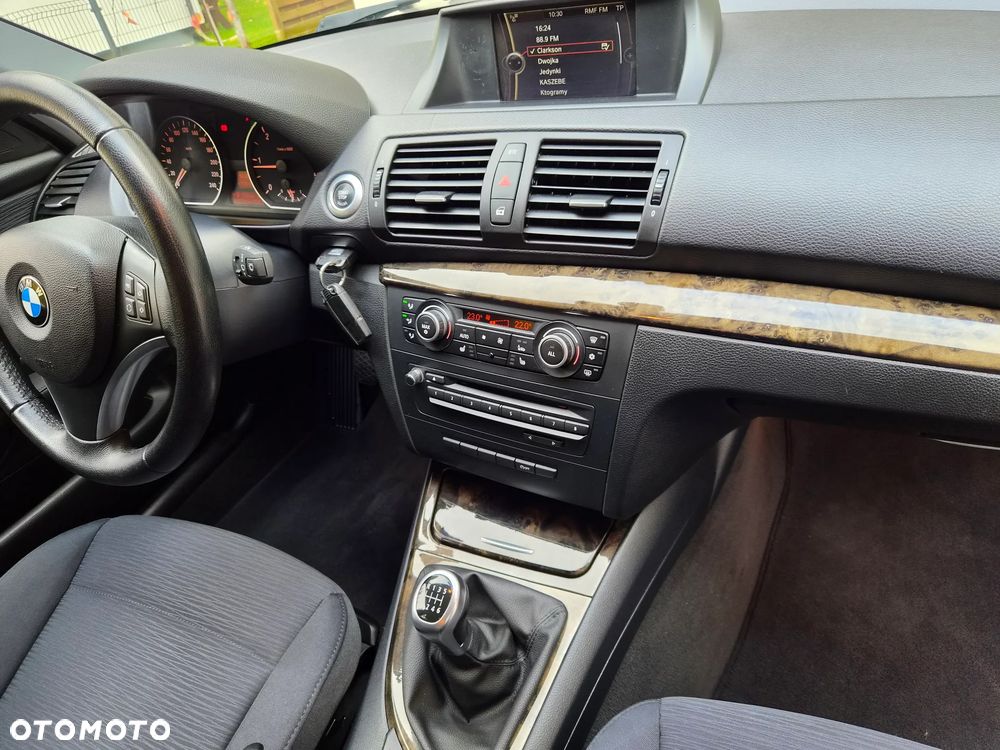 BMW Seria 1 - 16