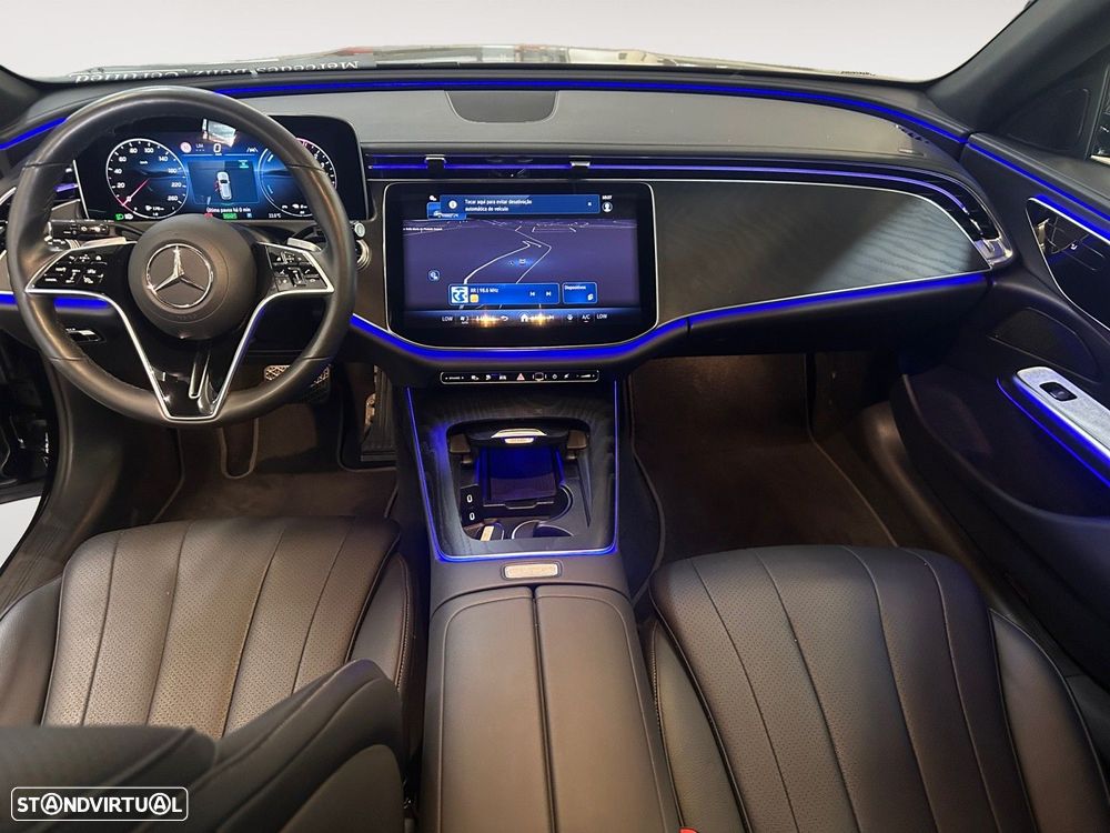 Mercedes-Benz E 300 - 11