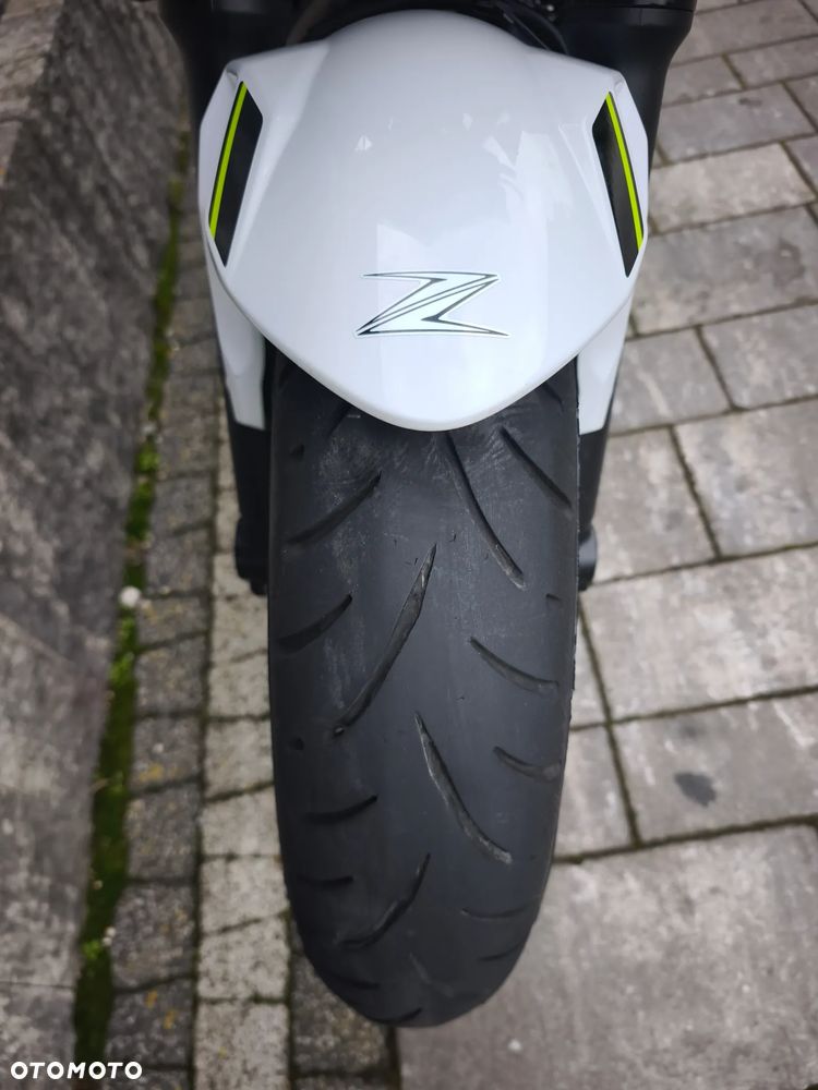 Kawasaki Z 650 - 23