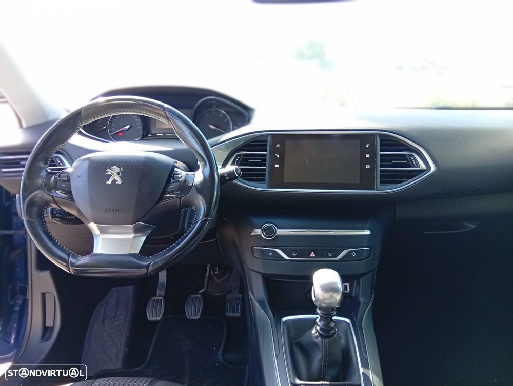 Peugeot 308 1.2 PureTech GT Line - 2