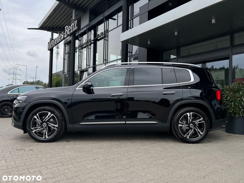 Mercedes-Benz GLB - 8