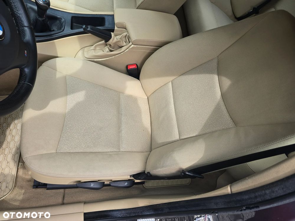 BMW Seria 3 325i - 21