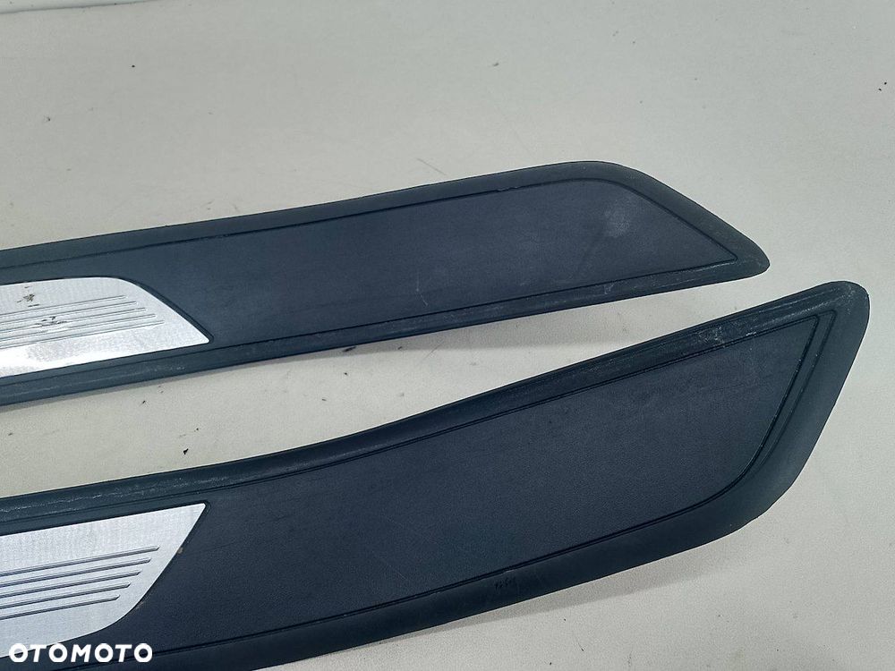 LISTWY PROGOWE KOMPLET BMW SERIA 7 F01 7190977  8046289  7181011 - 9