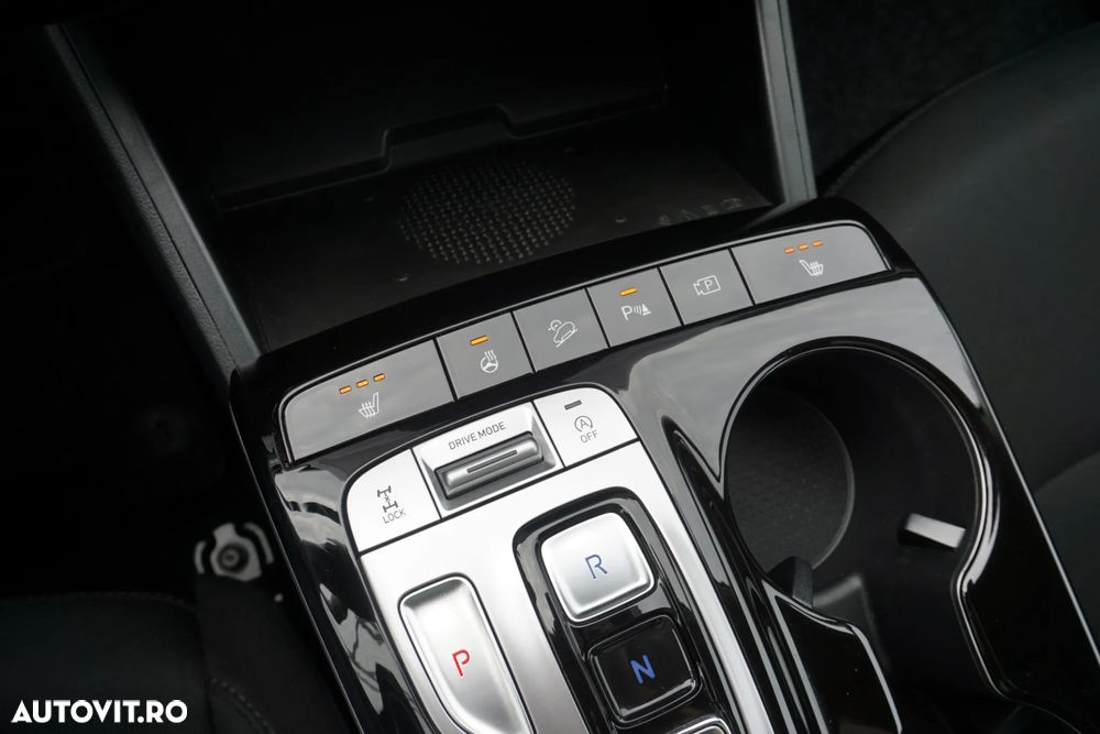 Hyundai Tucson 1.6 CRDi 48V-Hybrid 4WD DCT Prime - 29