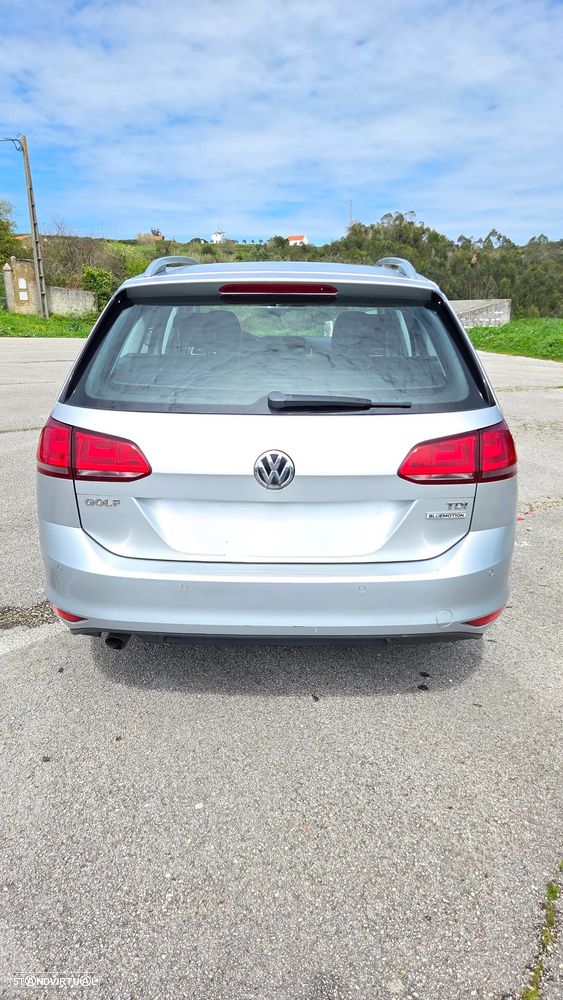 VW Golf 1.6 TDi BlueMotion Confortline - 4