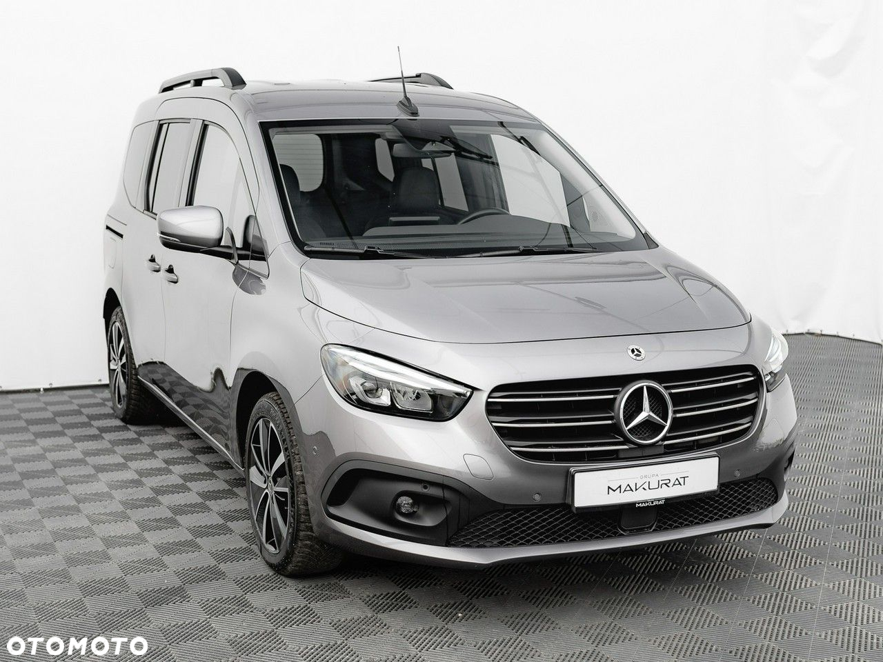 Mercedes-Benz Klasa T 180 d Progressive - 4