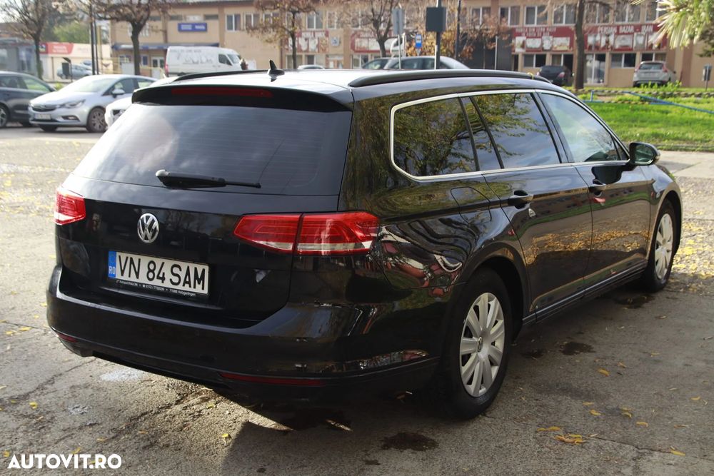 Volkswagen Passat Variant 1.6 TDI SCR DSG Comfortline - 7