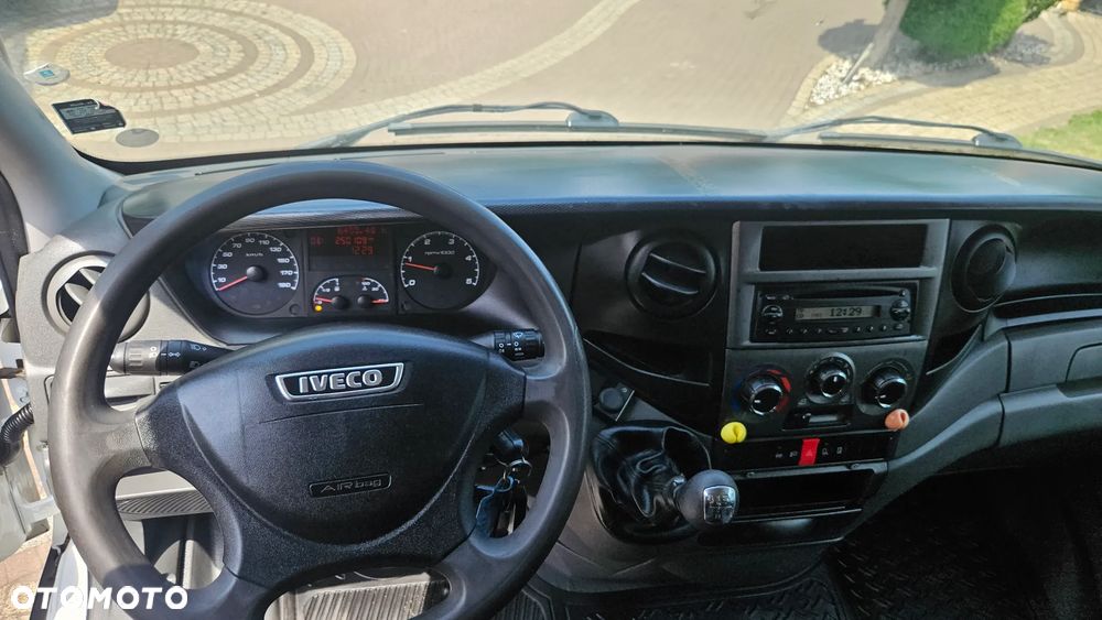 Iveco DAILY 35C17 3.0 HPI  35C DUBEL KABINA  7-OS SKRZYNIA  PAKA 3,20 M  IDEALNE POD KIPER  WYWROTKA - 14