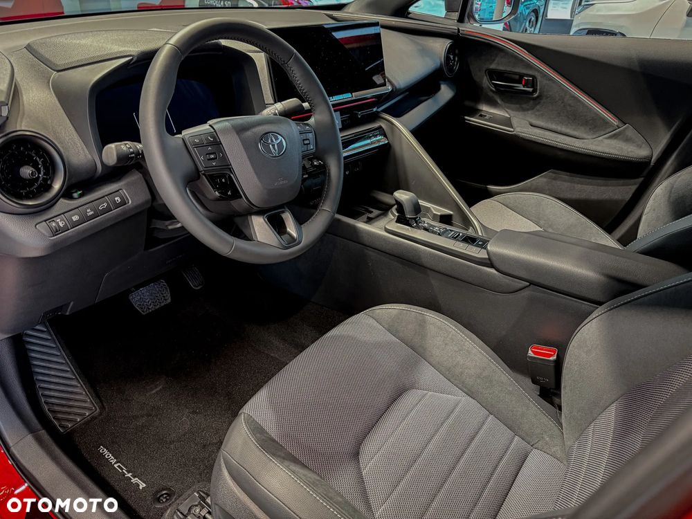 Toyota C-HR 2.0 PHEV Dynamic Force Executive - 12