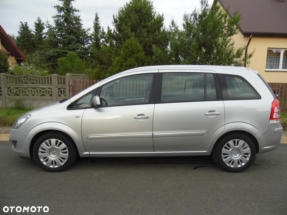 Opel Zafira 1.8 Design Edition - 6