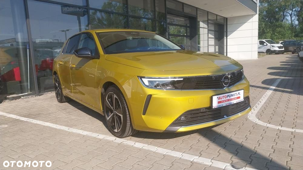 Opel Astra - 3