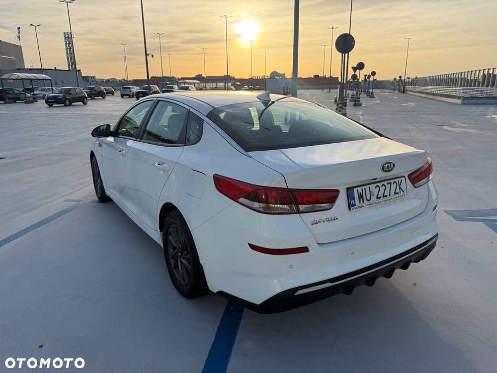 Kia Optima - 5