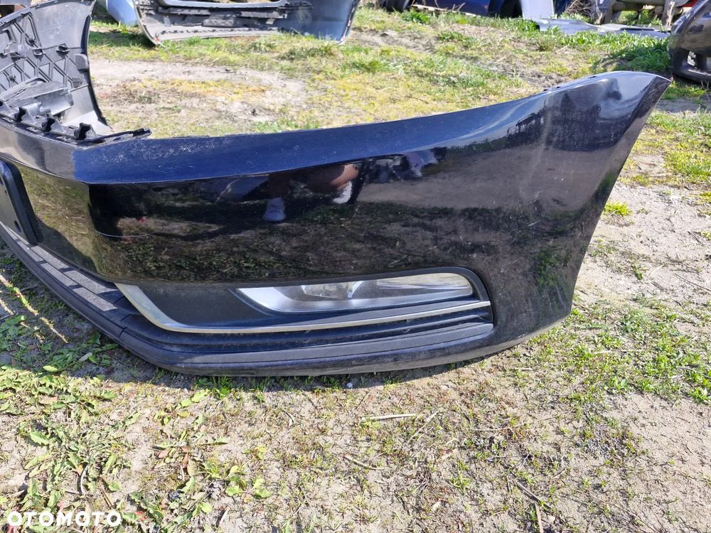 Zderzak przedni przód Volkswagen Passat B7 halogeny kompletny LC9X - 4