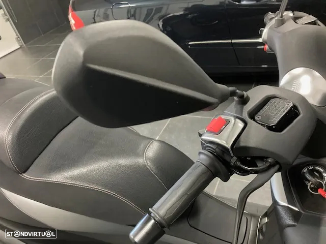 Piaggio MP3 300ie LT ABS - 14