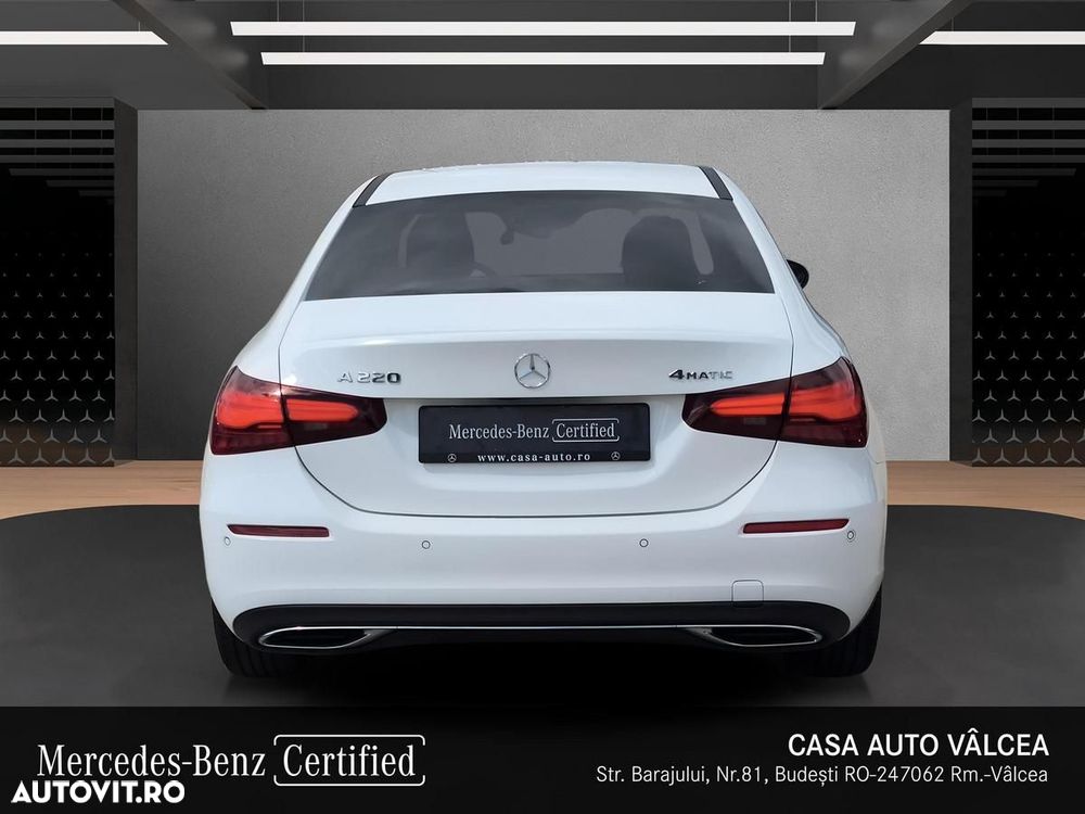 Mercedes-Benz A 220 Sedan 4Matic MHEV 8G-DCT - 5