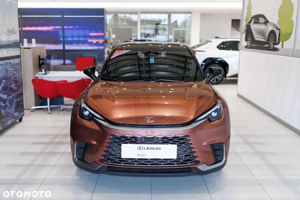 Lexus LBX 1.5 Hybrid Emotion - 2