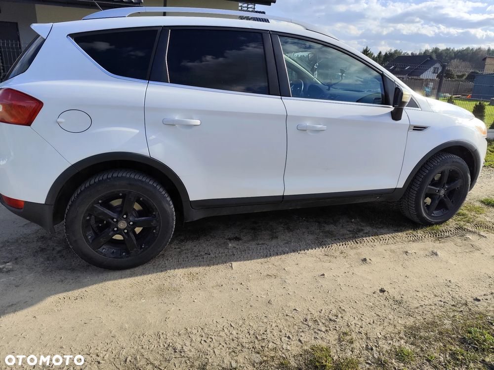 Ford Kuga 2.0 TDCi 4x4 Titanium - 6