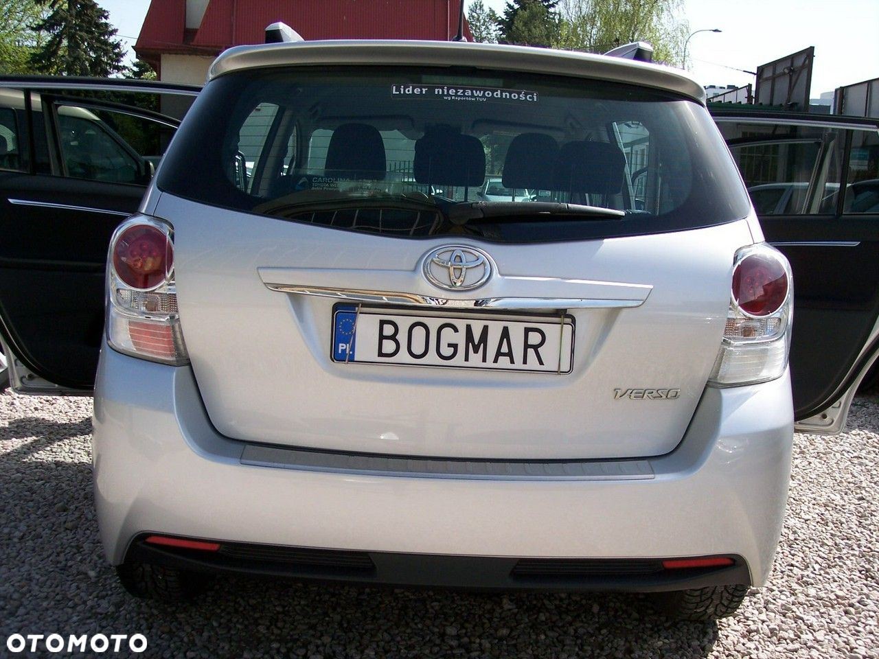 Toyota Verso 1.8 Premium 7os - 10