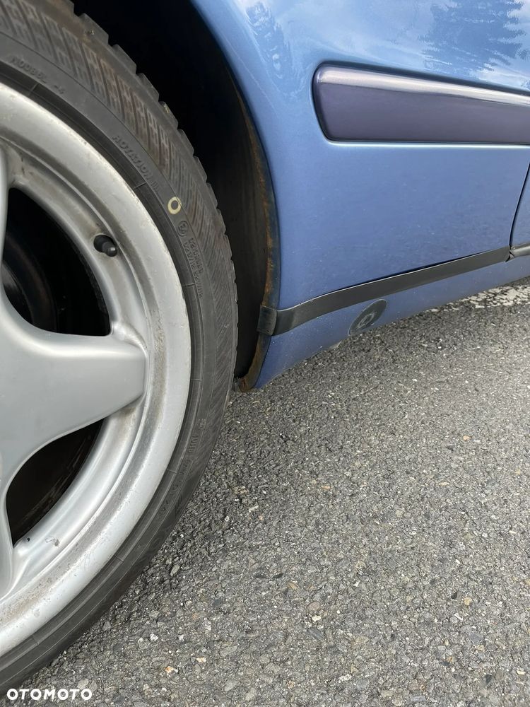 Mercedes-Benz CLK - 20