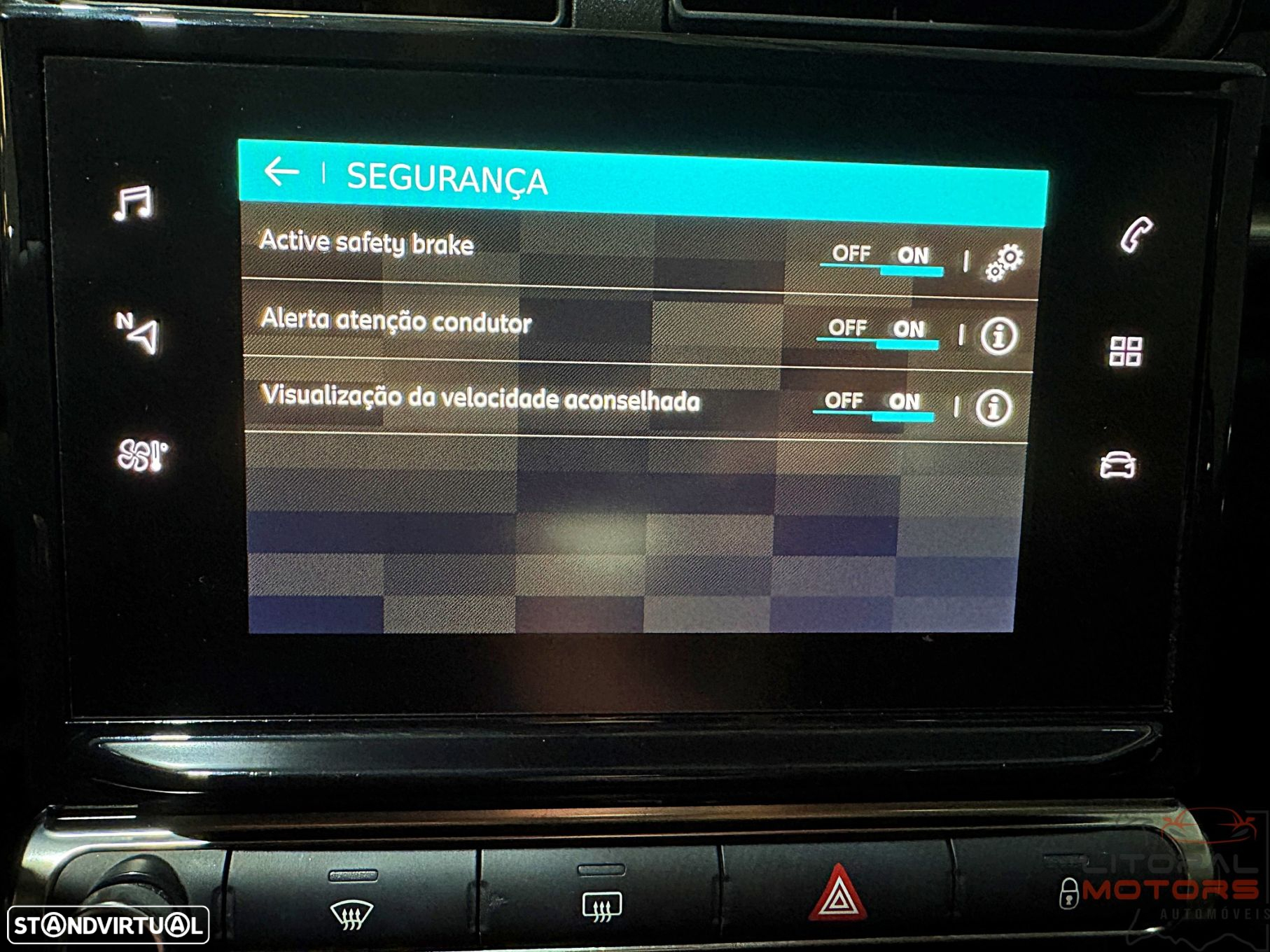 Citroën C3 1.2 PureTech Shine - 34