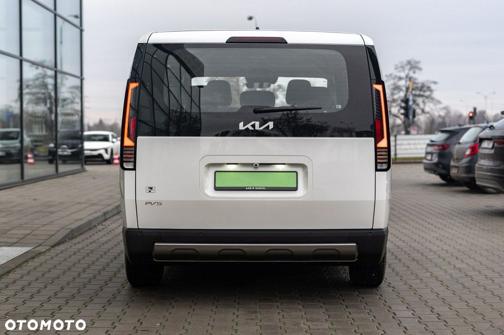 Kia PV5 - 5